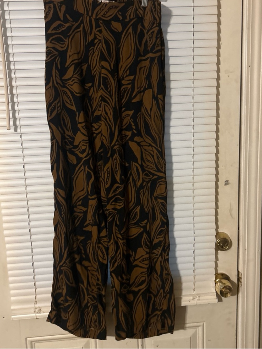 Black and Brown Wide-Leg Leaf-Print Pants